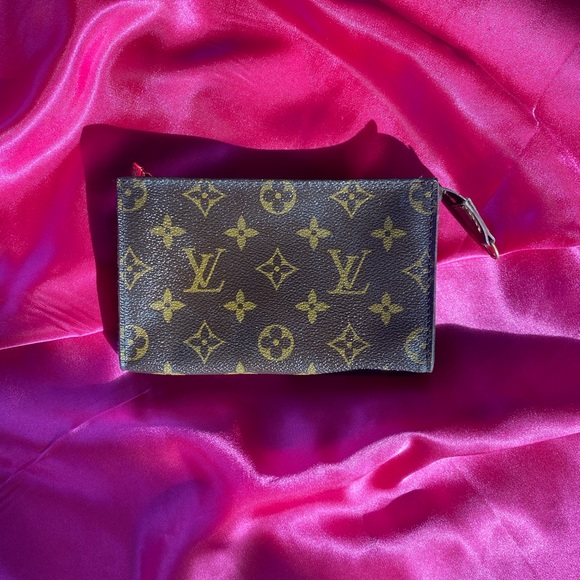 **SOLD** - Picture 2 of 8